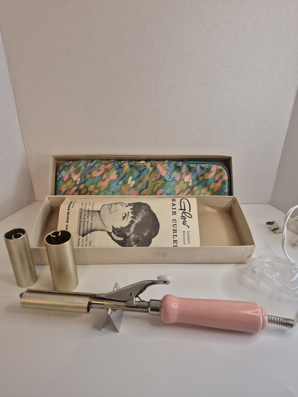 Vintage 1950s Pink Handle Gold Barrel Hair Curling Iron w Box Instructions Pouch